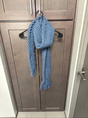 Chunky Blue Knit Scarf